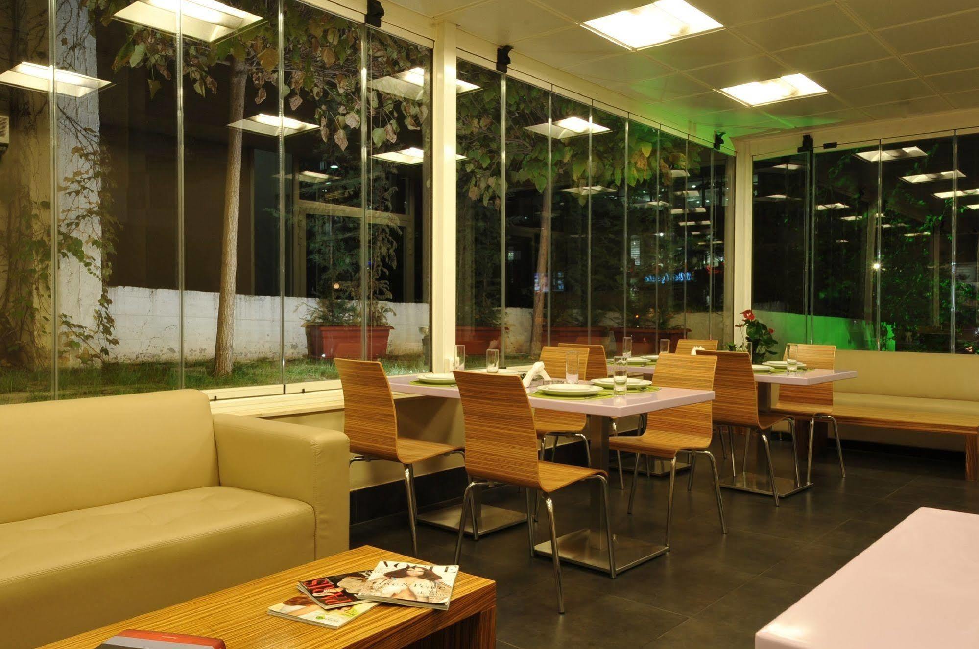 Suite Hotel Merlot - Beirut Ngoại thất bức ảnh