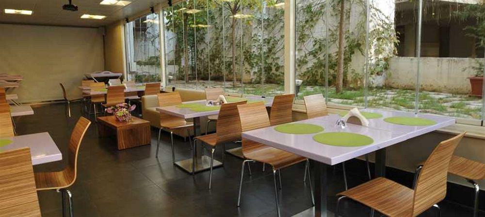 Suite Hotel Merlot - Beirut Ngoại thất bức ảnh